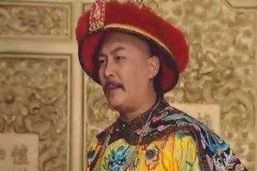 雍正皇帝继位时，乾隆在国库里为他留下了多少钱？