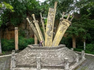 秦始皇对鱼肠剑有多执着？他为什么一直求而不得？