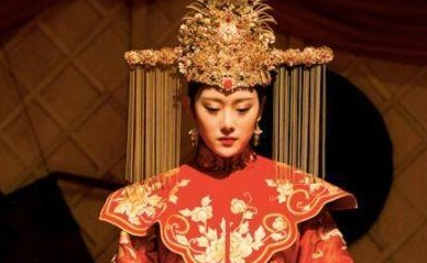 一生无子却稳坐皇后，哲哲到底有何能力？
