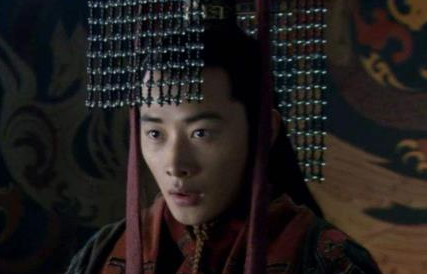 刘备自称汉室宗亲，汉献帝查家谱里没有他？