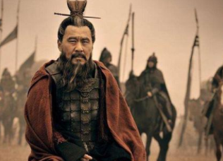 曹操酒醉后写的诗后人改了两个字，成为所有年轻人的梦想！