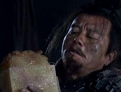 袁术手下连能臣名将都没有 袁术为什么胆敢称帝为王