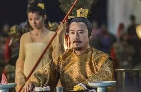 唐玄宗为儿子穿黄袍加尊号，晚年为何被赶入太极宫？