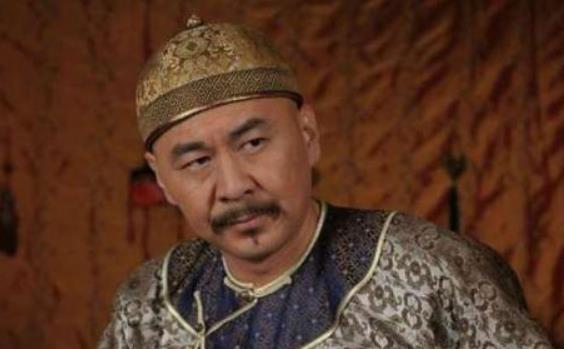 清朝最牛的官职是什么？权力比皇帝还大么？