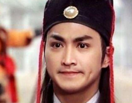 公孙策作为包拯的得力助手 包拯为什么还要处死这个助手