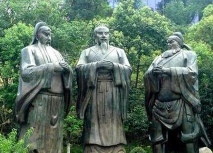 刘备曾穷得卖草鞋，他的发家史有多艰难？