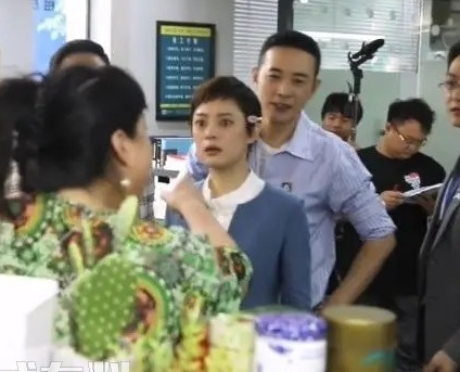 《安家》饰演蔡红花的人是谁 蔡红花家暴是怎么回事