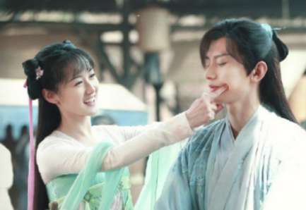 《琉璃美人煞》是根据小说改编的吗？主要讲了什么？