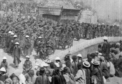 光绪皇帝的葬礼到底是什么样的 出殡当天百姓纷纷闻讯而来