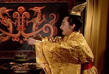 曹丕灌醉曹植想陷害他，结果反而还救了他