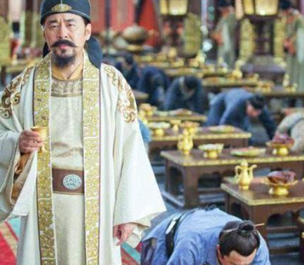 赵匡胤杯酒释兵权的时候 为什么没有一个人站出来反抗