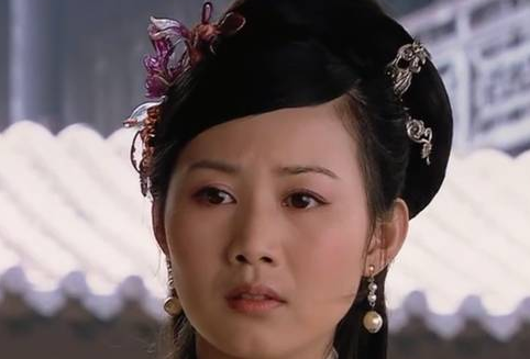 贾氏是什么人?为歼灭董平立下大功，之后悄然而去