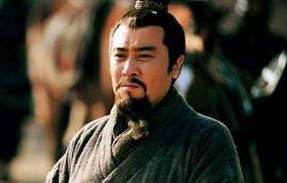 对刘备来说是关张兄弟和自己的领地哪个重要？