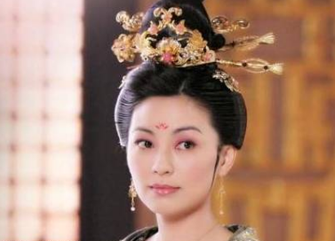 循贵妃有多受宠?18岁入宫被宠幸，死后乾隆为她画像