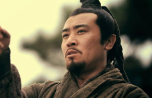 刘备给他的儿子起的名字，透露了他的那些野心？