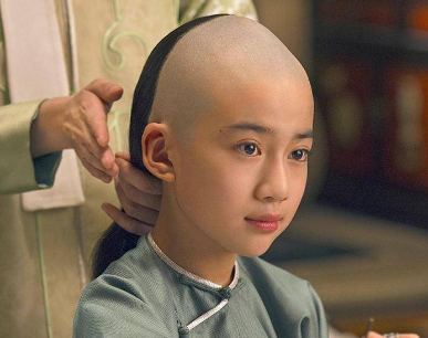 永璂到底有多惨？下葬时仅仅是普通宗室规格