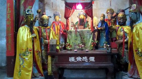 杨炯简介 唐朝诗人初唐四杰之一神童杨炯生平