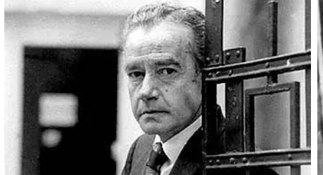 胡安&middot;鲁尔福他的作品全都以墨西哥农村生活为题材