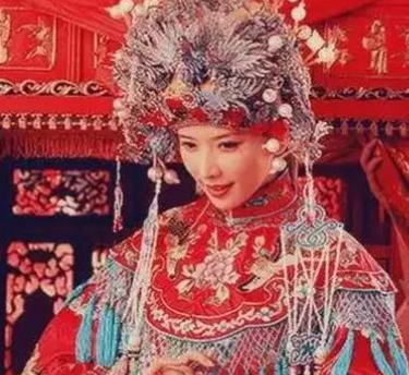 古代的丫鬟，一般都会陪小姐嫁过去，丫鬟嫁过去后都做些什么？