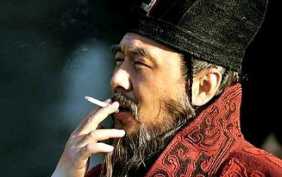 流放君主又迎回！史上四大权臣的比较！