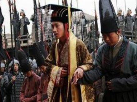 秦始皇统一天下之后 作为天下共主的周天子又去了什么地方