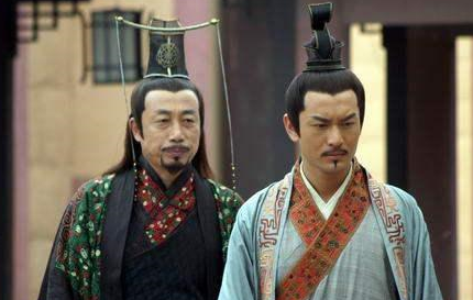 田千秋：战国时田齐的后裔，因替太子伸冤而升官