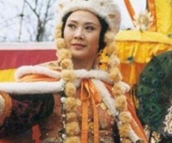 萧太后年轻时候是怎么样的？她是如何让百官对她信服的？