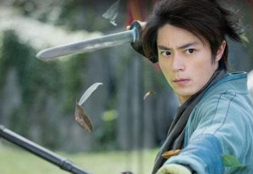 令狐冲不杀岳不群是愚孝吗？令狐冲为什么一直不肯杀岳不群？