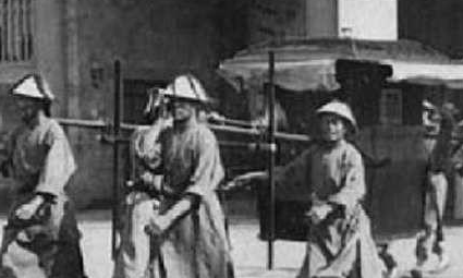 皇城之中只有王爷才能坐八抬大轿 什么样级别的人才能坐得起八抬大轿呢