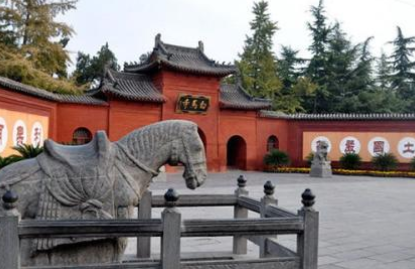 白马寺的名字从何而来？其中有哪些历史典故呢？