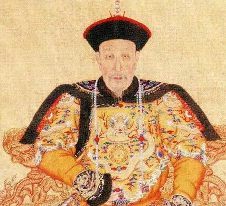 清朝皇宫侍卫主要负责皇帝安全 他们的官职有多大