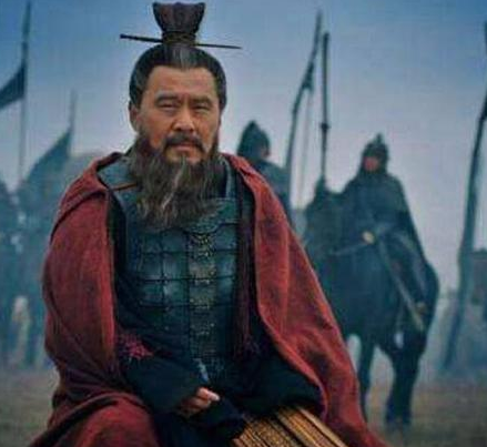 曹操拥有一支最强大的队伍 曹操一生为何都没有一统三国