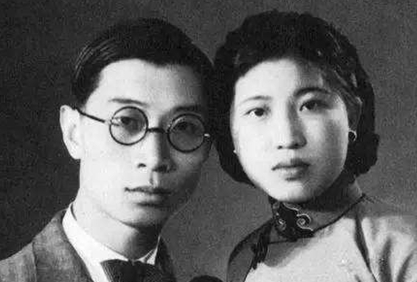 光绪皇帝驾崩后溥仪上位登基当皇帝 溥仪竟然是哭着登上皇帝的