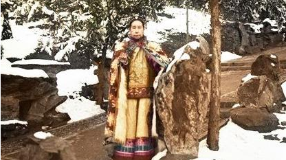 说说慈禧两件丢脸的事情 逃命时,向农家祈求干粮