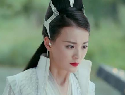 《绝代双骄》邀月是谁演的？扮演者个人资料介绍