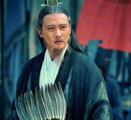 诸葛亮既然有奸臣的特征 诸葛亮死后为什么没有落下奸臣的骂名