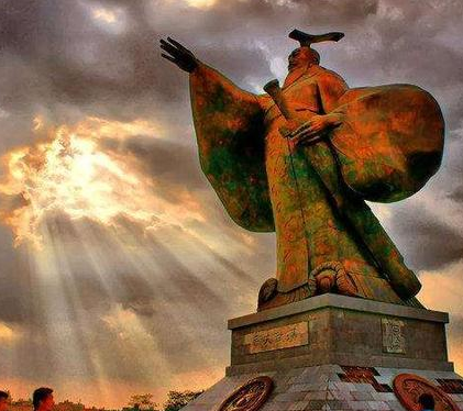 古代的鞋头为什么都是往上翘 古人为什么对翘头鞋情有独钟