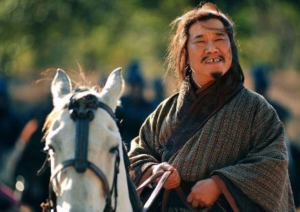 庞统被吹的那么的厉害 为何死的却那么随便