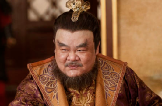 安禄山三十岁时还在做小偷，为何后来变成了觊觎大唐的白眼狼？