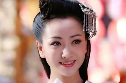 韩德让是辽国第一汉臣，他很萧太后是什么关系？