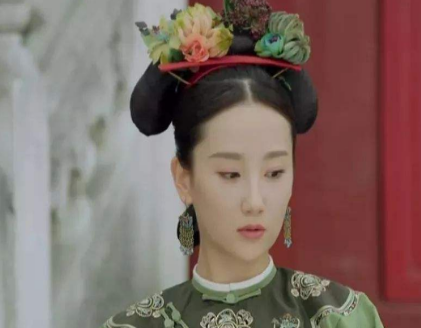 清朝妃子手上为什么要带手指套 除了好看外还有哪些意义