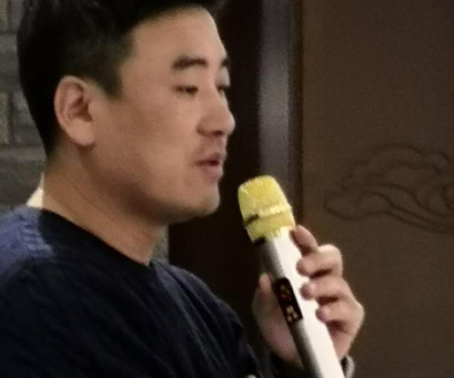 《不倒翁》剧情主要讲了什么？什么时候上映