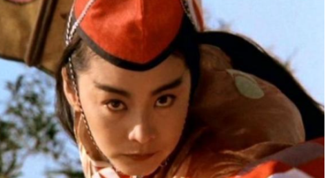 《笑傲江湖》中5大高手，方证大师竟然最弱，最强的是她！