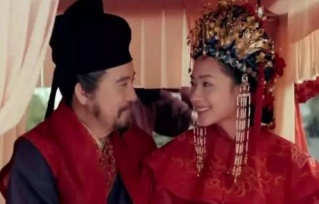 明末一重臣娶了小他36岁的名妓，最后结果如何？