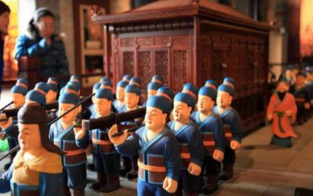 古代八抬大轿到底是什么样的 什么样的人才能坐得起