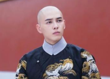 弘昼为什么会喜欢家人给自己哭丧，还大吃死者祭品？