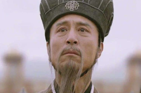 诸葛亮火烧曹兵从不手软，为何火烧藤甲兵后心怀愧疚？