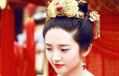 “母凭子贵”的皇宫里，为何无儿无女的瓜尔佳氏能一直受宠？