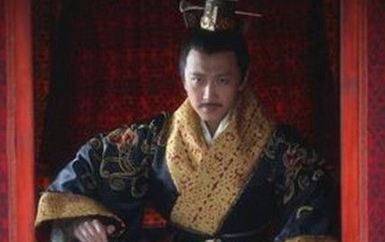 西汉第十二位皇帝，汉成帝刘骜与赵飞燕有哪些故事？