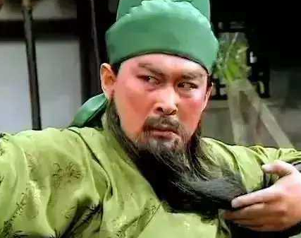 关羽的帽子为什么会是绿色的 这里边有什么说法吗